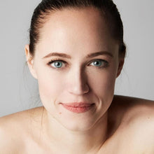 Load image into Gallery viewer, 🌿 Soothe & Sparkle Duo Turmeric Capsules + Emulsion Spray, No Inflammation